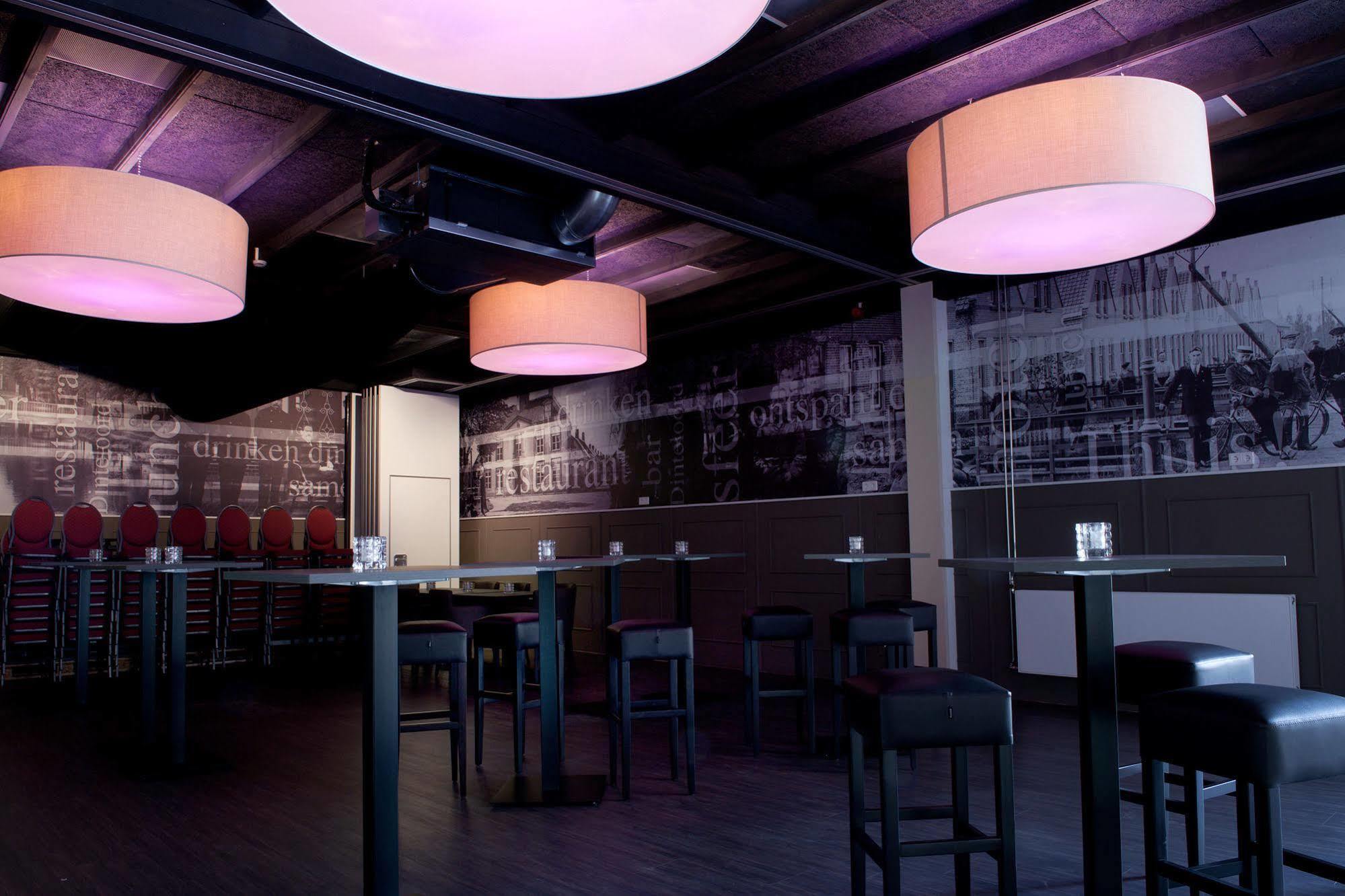 图依思酒店 - 餐馆 Dinteloord 外观 照片